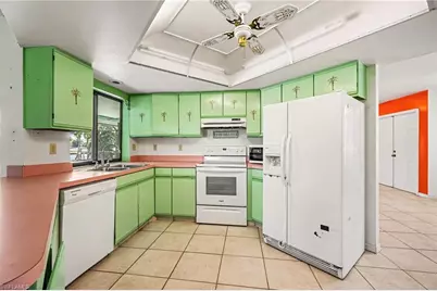 4221 SW 2nd Ave, Cape Coral, FL 33914 - Photo 2