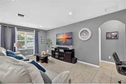4630 SW 16th Pl, Cape Coral, FL 33914 - Photo 12