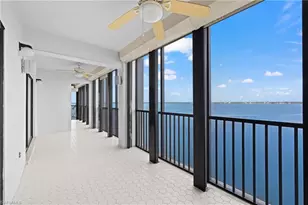 1900 Virginia Ave, Fort Myers, FL 33901 - Photo 2