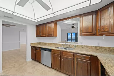 1900 Virginia Ave #502, Fort Myers, FL 33901 - Photo 14
