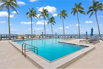 1900 Virginia Ave #502, Fort Myers, FL 33901 - Photo 4