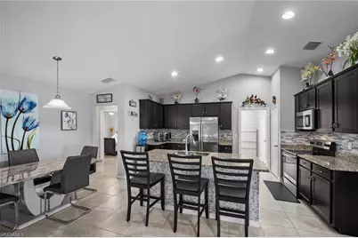 306 NW 11th St, Cape Coral, FL 33993 - Photo 6