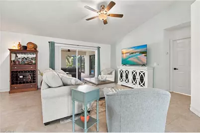 1412 SW 43rd Ter, Cape Coral, FL 33914 - Photo 8
