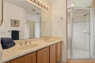 2444 Laurentina Ln, Cape Coral, FL 33909 - Photo 30