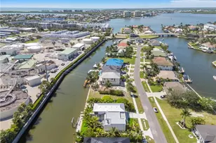 824 Rose Ct, Marco Island, FL 34145 - Photo 58
