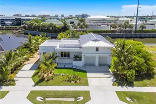 824 Rose Ct, Marco Island, FL 34145 - Photo 2