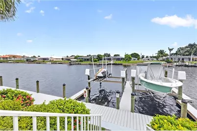 3927 SE 11th Pl #105, Cape Coral, FL 33904 - Photo 36
