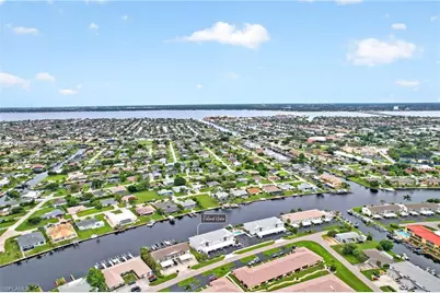 3927 SE 11th Pl #105, Cape Coral, FL 33904 - Photo 6