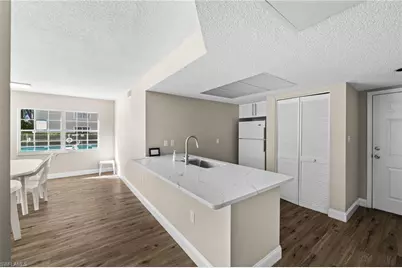 481 Quail Forest Blvd #304, Naples, FL 34105 - Photo 28