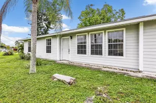 334 SW 28th Terrace, Cape Coral, FL 33914 - Photo 2