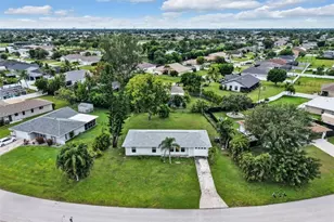 334 SW 28th Terrace, Cape Coral, FL 33914 - Photo 22