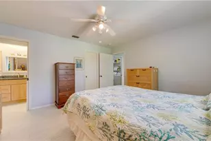 929 SE 6th Terrace, Cape Coral, FL 33990 - Photo 16
