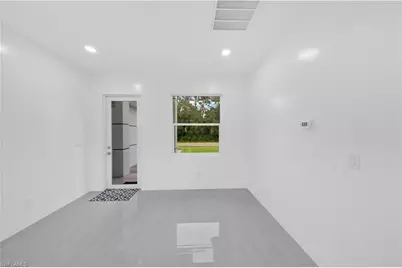 607 W 6th St, Lehigh Acres, FL 33972 - Photo 4