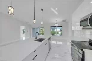 1822 NE 1st Pl, Cape Coral, FL 33909 - Photo 12