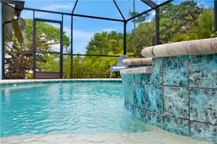 909 SW 31st St, Cape Coral, FL 33914 - Photo 4