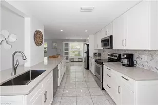 1717 SE 41st St, Cape Coral, FL 33904 - Photo 18