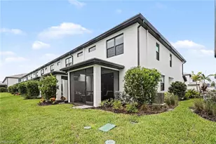 27837 Solis Grande Dr, Bonita Springs, FL 34135 - Photo 22