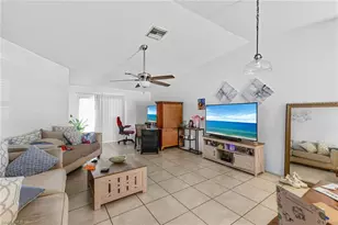 1801/1803 SW Santa Barbara Pl, Cape Coral, FL 33991 - Photo 40