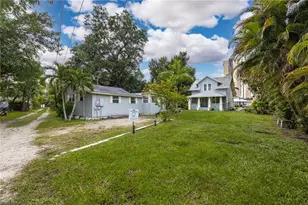 2760 Rhode Island Ave, Fort Myers, FL 33916 - Photo 28