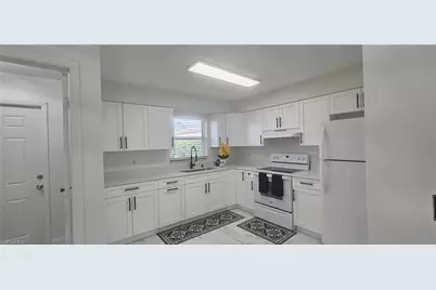 1205 Academy Blvd #B, Cape Coral, FL 33990 - Photo 6