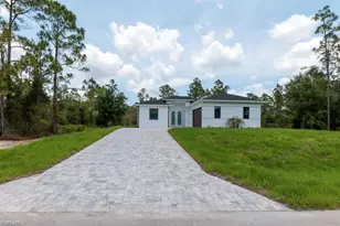 719 Almelia St E, Lehigh Acres, FL 33974 - Photo 48