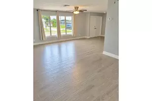 1718 NE 7th St, Cape Coral, FL 33909 - Photo 18