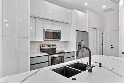 2704 E 15th St, Lehigh Acres, FL 33972 - Photo 4