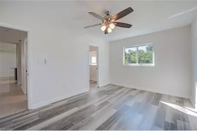 843 Lake McGregor Dr, Fort Myers, FL 33919 - Photo 16