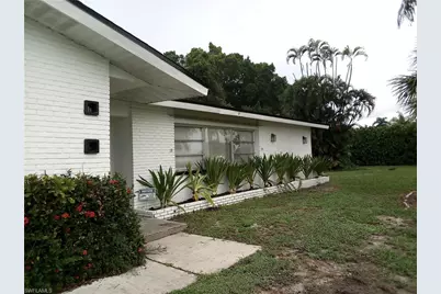 10300 McGregor Blvd, Fort Myers, FL 33919 - Photo 4