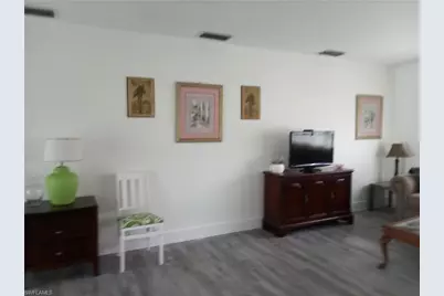 10300 McGregor Blvd, Fort Myers, FL 33919 - Photo 10