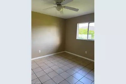2300 SW 19th Pl, Cape Coral, FL 33991 - Photo 8