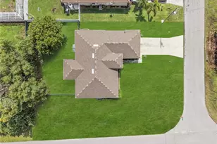 1211 NW 27th Pl, Cape Coral, FL 33993 - Photo 34
