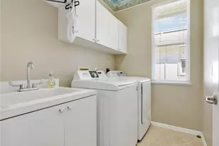 5877 Elizabeth Ann Way, Fort Myers, FL 33912 - Photo 24