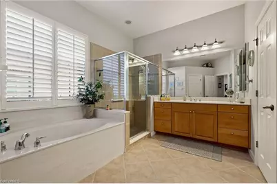 8872 King Henry Ct, Fort Myers, FL 33908 - Photo 12