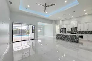 2535 SW 5th Ave, Cape Coral, FL 33914 - Photo 6