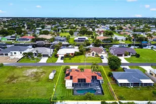 240 SE 28th Terrace, Cape Coral, FL 33904 - Photo 34