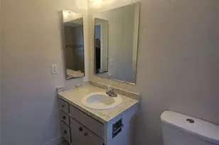 3815 SE 15th Pl, Cape Coral, FL 33904 - Photo 14