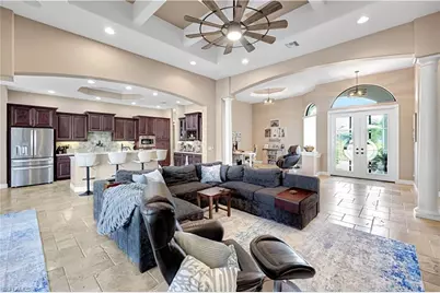 828 NW 39th Ave, Cape Coral, FL 33993 - Photo 6