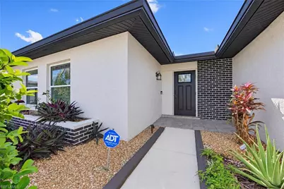 726 SW 51st Ter, Cape Coral, FL 33914 - Photo 6