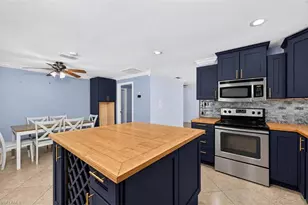 726 SW 51st Terrace, Cape Coral, FL 33914 - Photo 10