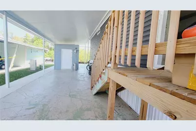 352 Shoreland Dr, Fort Myers, FL 33905 - Photo 2