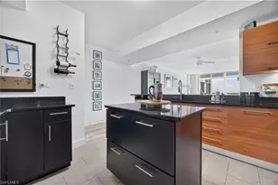 3000 Oasis Grand Blvd, Fort Myers, FL 33916 - Photo 16