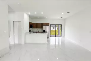 712 Asher St E, Lehigh Acres, FL 33974 - Photo 2