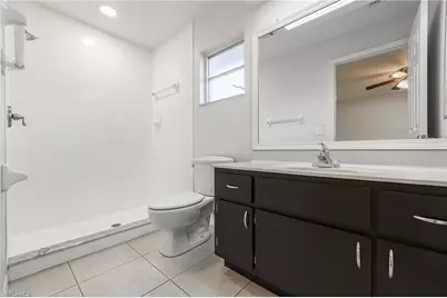 147 SE 19th Ln, Cape Coral, FL 33990 - Photo 20