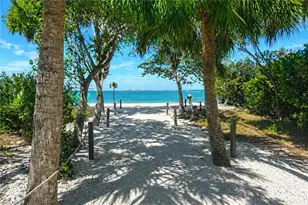 1250 Tennisplace Ct, Sanibel, FL 33957 - Photo 16