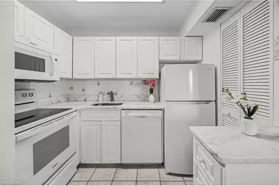 1250 Tennisplace Ct #E33, Sanibel, FL 33957 - Photo 22