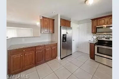 218 SW 46th Ter, Cape Coral, FL 33914 - Photo 6