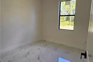 912 Hibiscus Ave, Lehigh Acres, FL 33972 - Photo 16