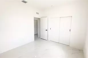 721 Avondale St E, Lehigh Acres, FL 33974 - Photo 12