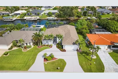 1203 SE 21st St, Cape Coral, FL 33990 - Photo 4